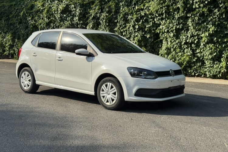 Used Volkswagen Polo 2016 1.4L Automatic Trendy Model Exterior 1