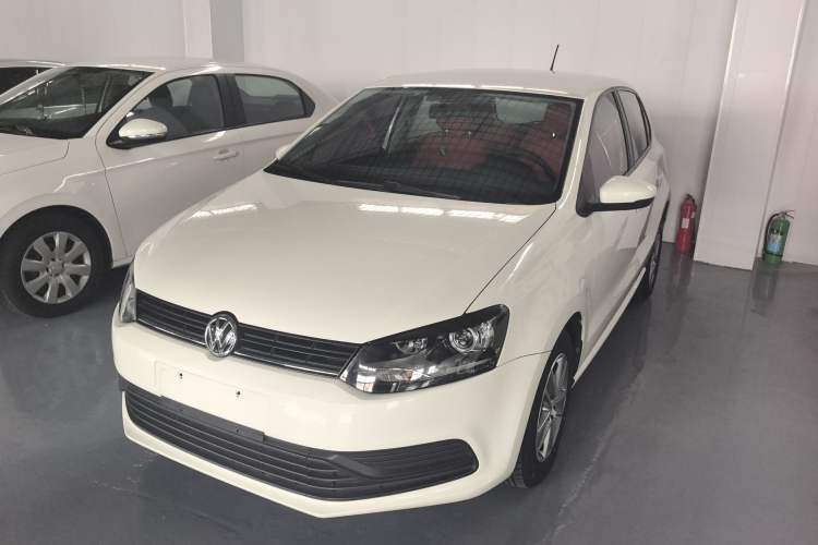 Used Volkswagen Polo 2016 1.4L Automatic Trendy Model Exterior 1