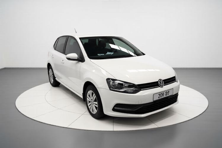 Used Volkswagen Polo 2016 1.4L Automatic Trendy Model Exterior 1