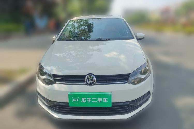 Used Volkswagen Polo 2016 1.4L Manual Fashion Model Exterior 1