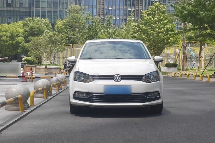 Used Volkswagen Polo 2016 1.6L Automatic Comfort Model Exterior 1