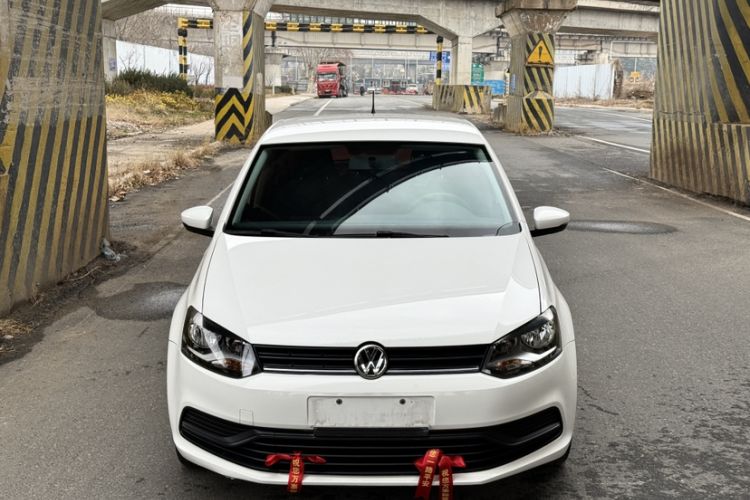 Used Volkswagen Polo 2016 1.4L Automatic Trendy Model Exterior 1