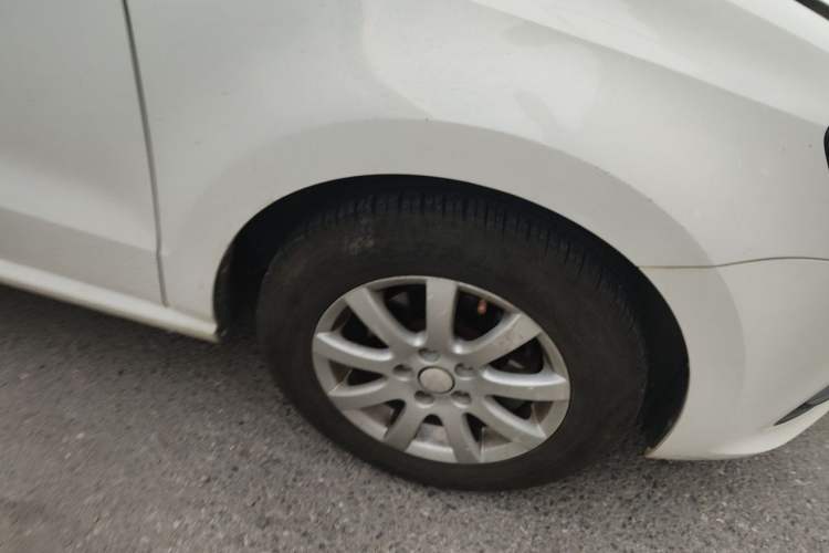 Used Volkswagen Polo 2016 1.4L Automatic Trendy Model Exterior 1