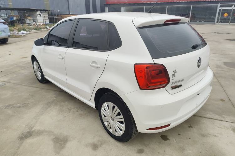 Used Volkswagen Polo 2016 1.6L Automatic Comfort Model Exterior 2