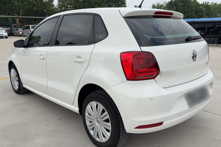 Used Volkswagen Polo 2016 1.6L Automatic Comfort Model Exterior 2