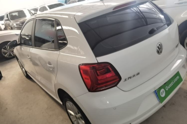Used Volkswagen Polo 2016 1.6L Automatic Comfort Model Exterior 2