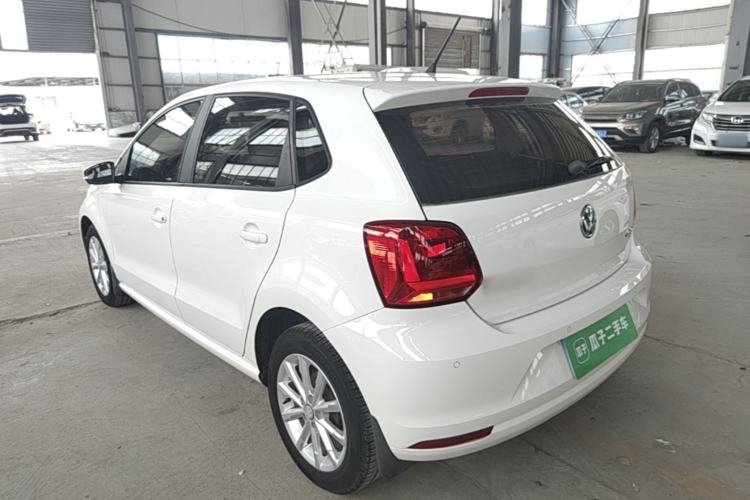 Used Volkswagen Polo 2016 1.6L Automatic Comfort Model Exterior 2
