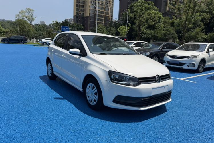 Used Volkswagen Polo 2016 1.4L Automatic Trendy Model Exterior 2