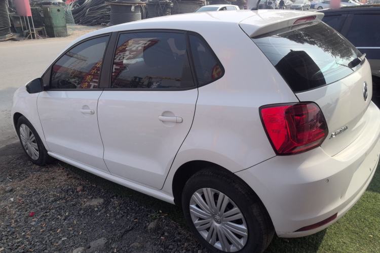 Used Volkswagen Polo 2016 1.6L Automatic Comfort Model Exterior 2