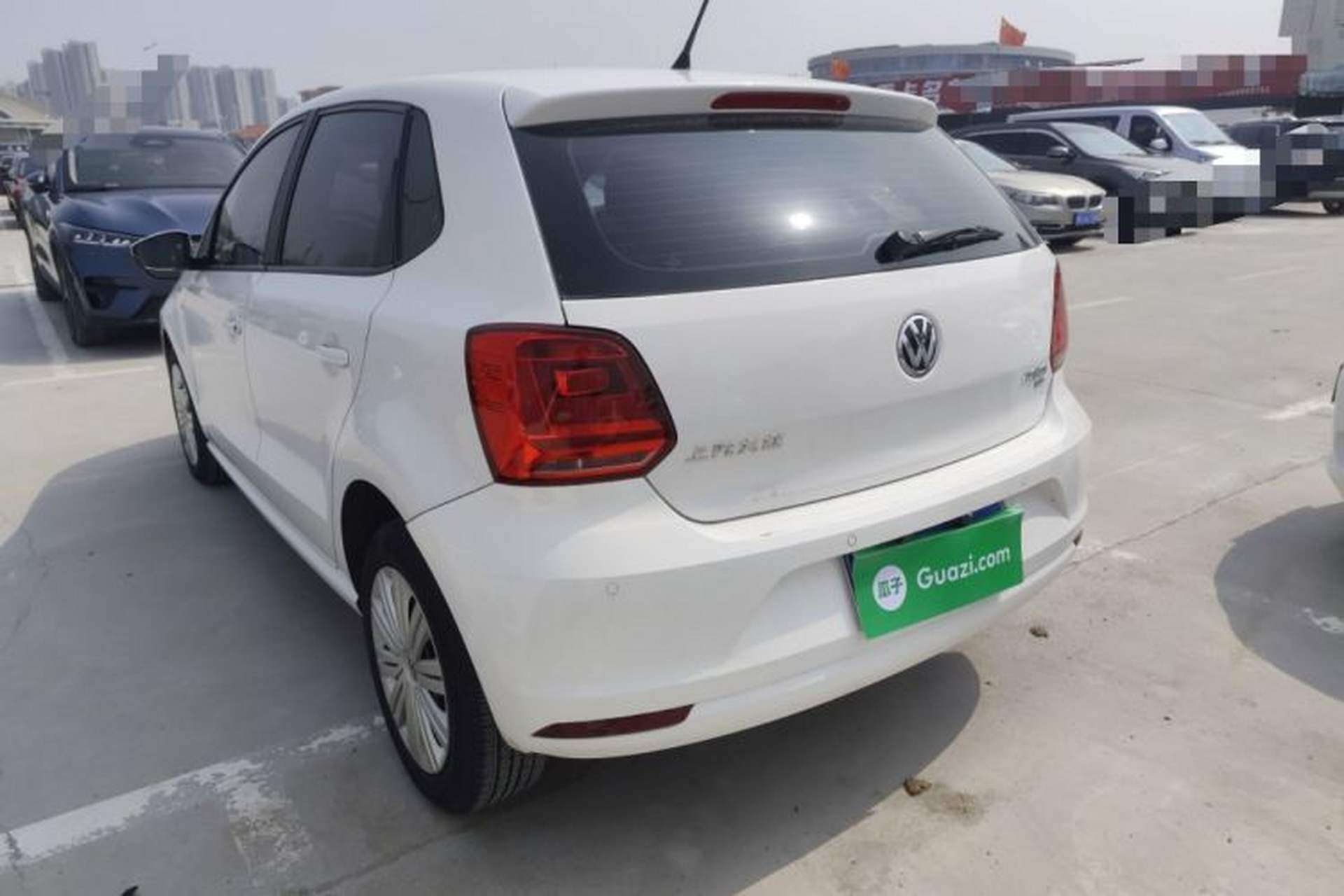 Used Volkswagen Polo 2016 1.6L Automatic Comfort Model Exterior 2