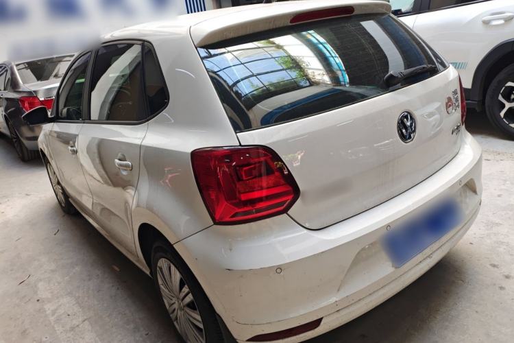 Used Volkswagen Polo 2016 1.6L Automatic Comfort Model Exterior 2