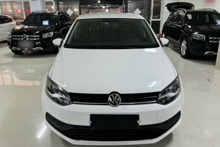 Used Volkswagen Polo 2016 1.4L Automatic Trendy Model Exterior 2