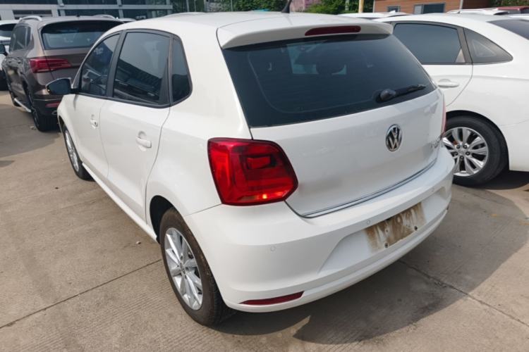 Used Volkswagen Polo 2016 1.6L Automatic Luxury Model Exterior 2