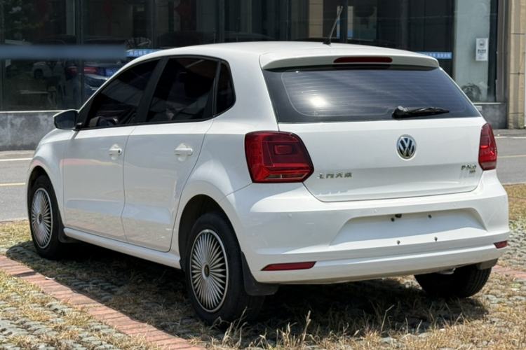 Used Volkswagen Polo 2016 1.6L Automatic Comfort Model Exterior 2