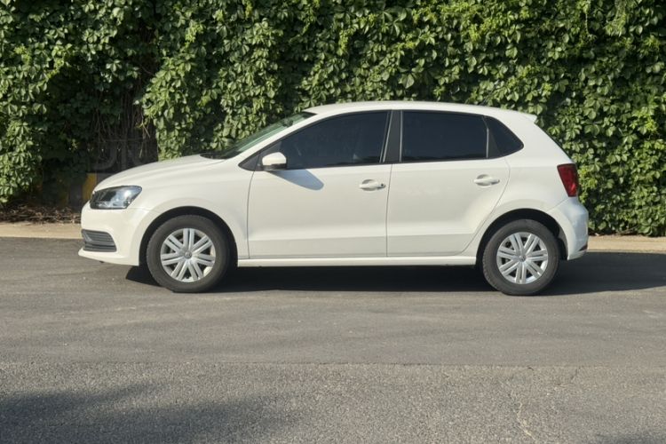 Used Volkswagen Polo 2016 1.4L Automatic Trendy Model Exterior 2