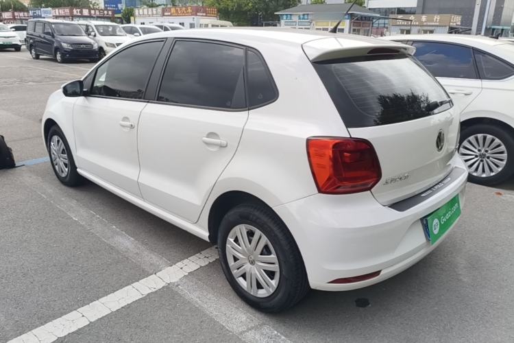 Used Volkswagen Polo 2016 1.4L Manual Fashion Model Exterior 2