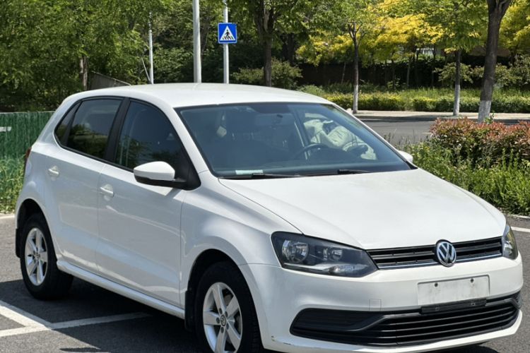 Used Volkswagen Polo 2016 1.4L Automatic Trendy Model Exterior 2