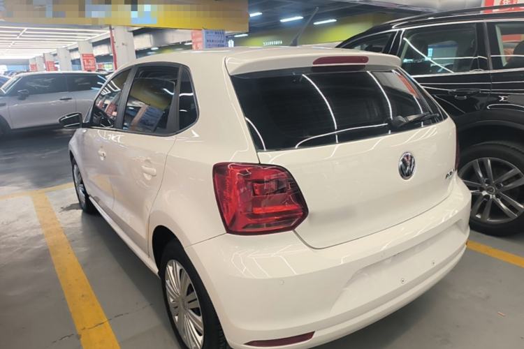 Used Volkswagen Polo 2016 1.6L Automatic Comfort Model Exterior 2