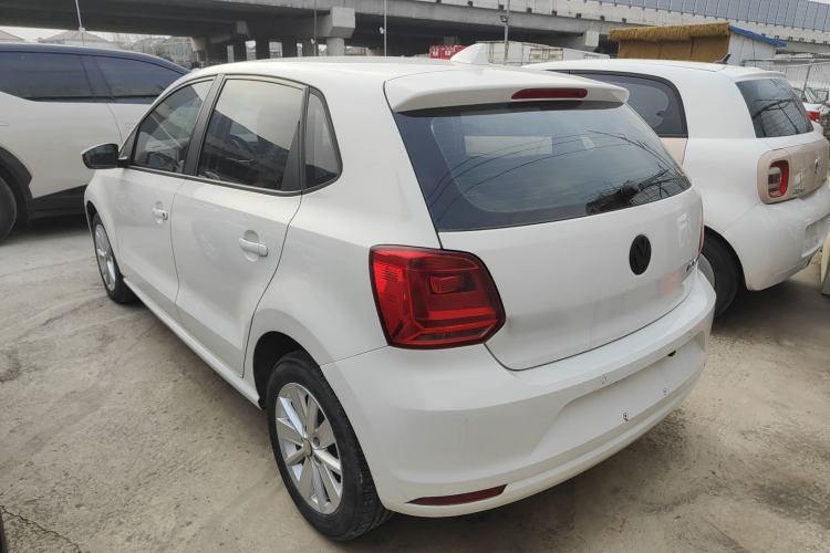 Used Volkswagen Polo 2016 1.6L Automatic Comfort Model Exterior 2