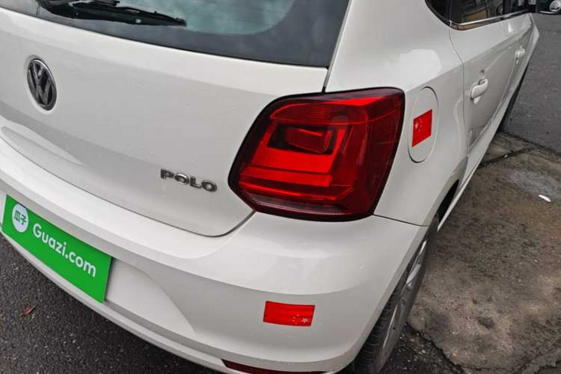 Used Volkswagen Polo 2016 1.4L Manual Fashion Model Exterior 3