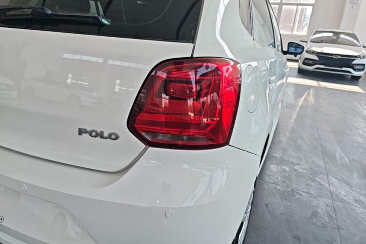 Used Volkswagen Polo 2016 1.4L Automatic Trendy Model Exterior 3