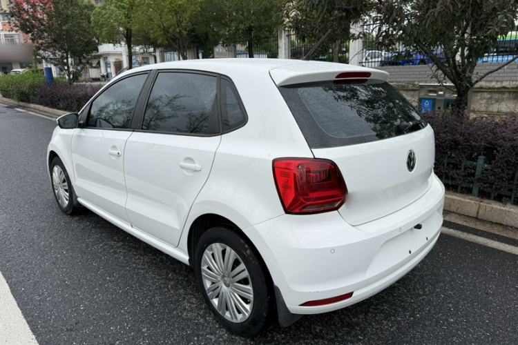 Used Volkswagen Polo 2016 1.6L Automatic Comfort Model Exterior 3