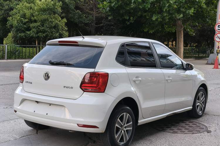 Used Volkswagen Polo 2016 1.4L Automatic Trendy Model Exterior 3