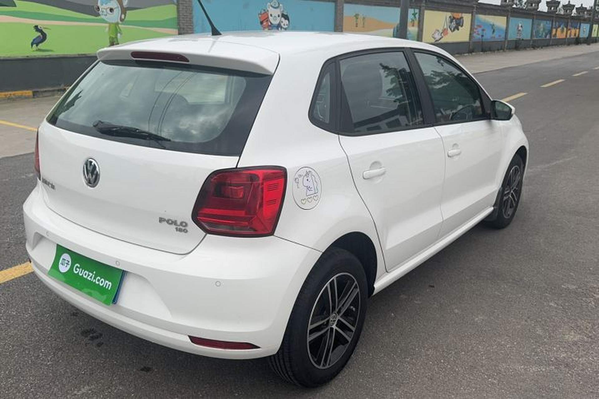 Used Volkswagen Polo 2016 1.6L Automatic Comfort Model Exterior 3