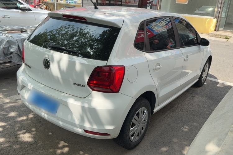 Used Volkswagen Polo 2016 1.4L Manual Fashion Model Exterior 3