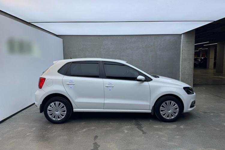 Used Volkswagen Polo 2016 1.6L Automatic Comfort Model Exterior 3