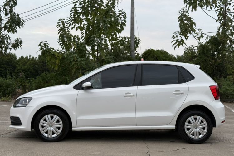 Used Volkswagen Polo 2016 1.4L Automatic Trendy Model Exterior 4