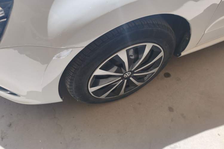 Used Volkswagen Polo 2016 1.6L Automatic Comfort Model Exterior 4