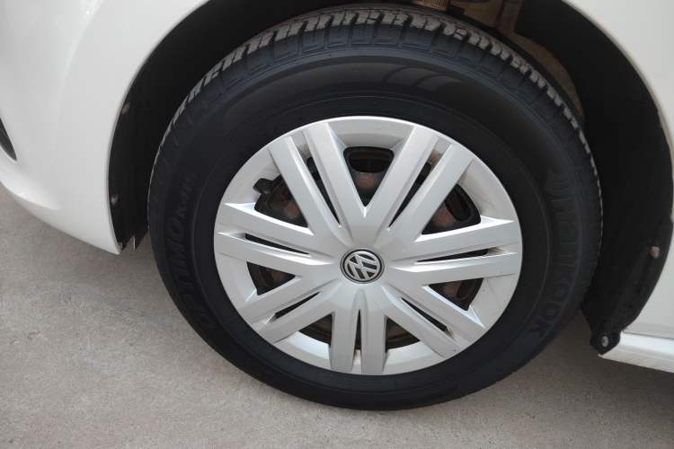 Used Volkswagen Polo 2016 1.4L Automatic Trendy Model Exterior 4