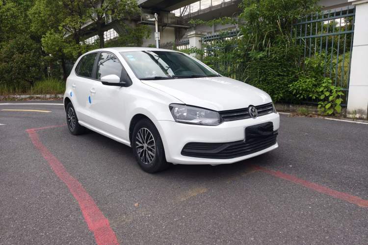 Used Volkswagen Polo 2016 1.4L Automatic Trendy Model Exterior 5