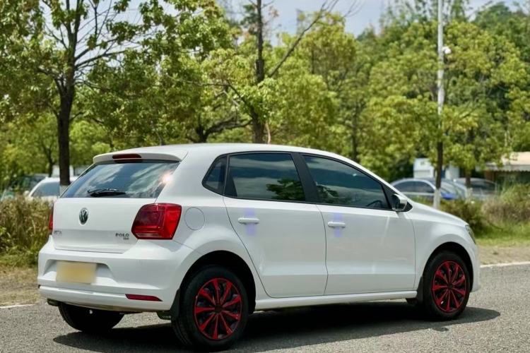 Used Volkswagen Polo 2016 1.6L Automatic Comfort Model Exterior 5