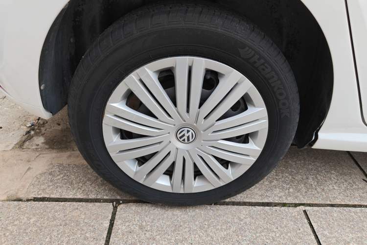 Used Volkswagen Polo 2016 1.6L Automatic Comfort Model Exterior 5