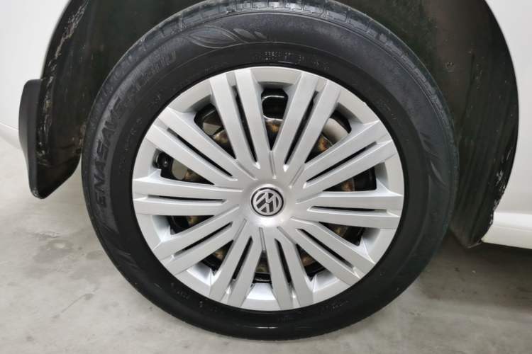 Used Volkswagen Polo 2016 1.6L Automatic Comfort Model Exterior 5
