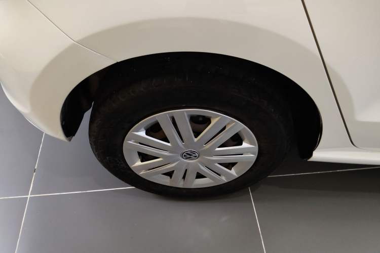 Used Volkswagen Polo 2016 1.4L Automatic Trendy Model Exterior 5