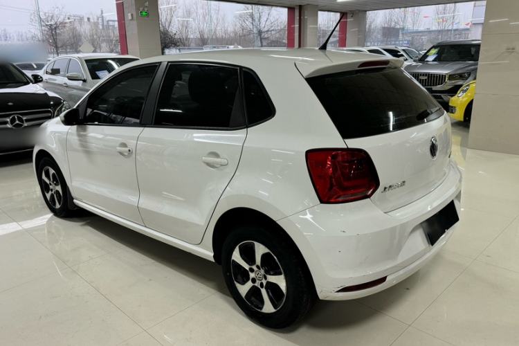 Used Volkswagen Polo 2016 1.4L Automatic Trendy Model Exterior 5
