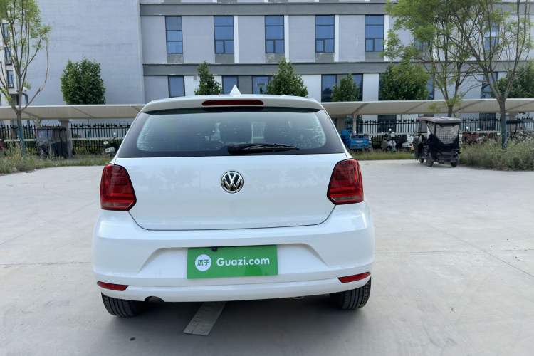Used Volkswagen Polo 2016 1.4L Manual Fashion Model Exterior 5