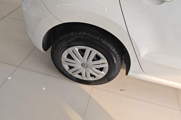 Used Volkswagen Polo 2016 1.4L Automatic Trendy Model Exterior 5