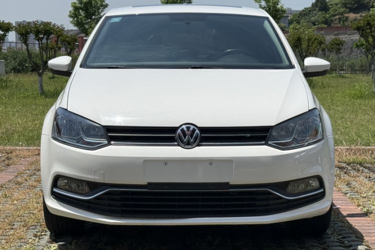 Used Volkswagen Polo 2016 1.6L Automatic Comfort Model Exterior 5