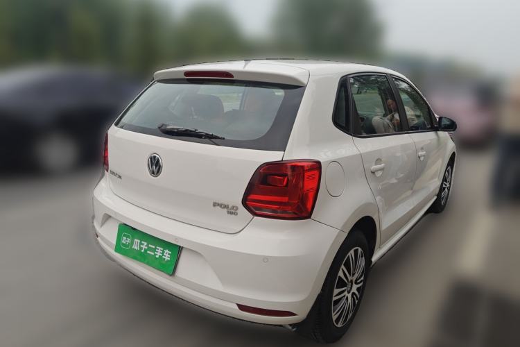 Used Volkswagen Polo 2016 1.6L Automatic Comfort Model Exterior 5