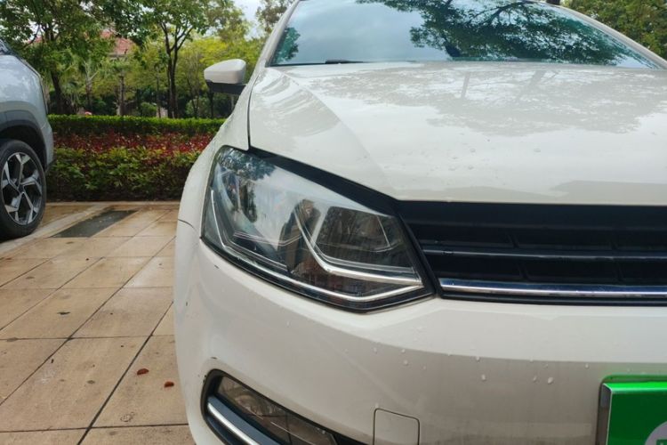 Used Volkswagen Polo 2016 1.6L Automatic Comfort Model Exterior 5