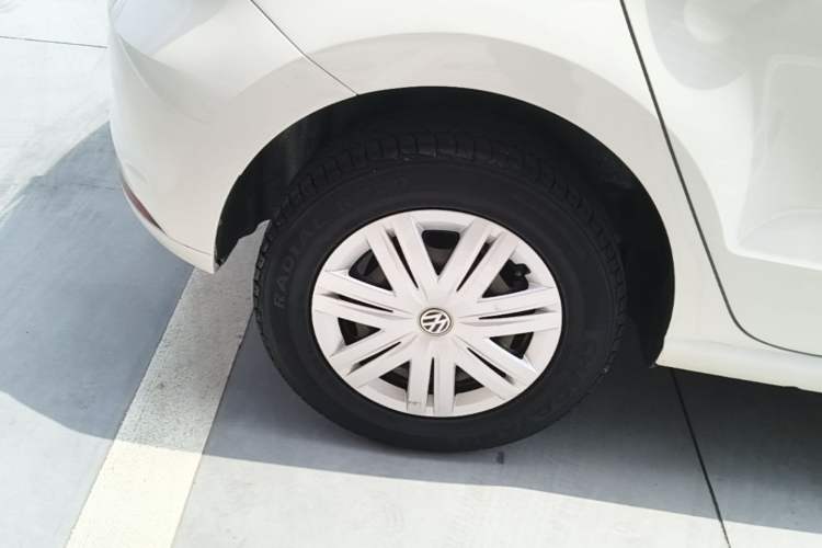 Used Volkswagen Polo 2016 1.4L Automatic Trendy Model Exterior 5