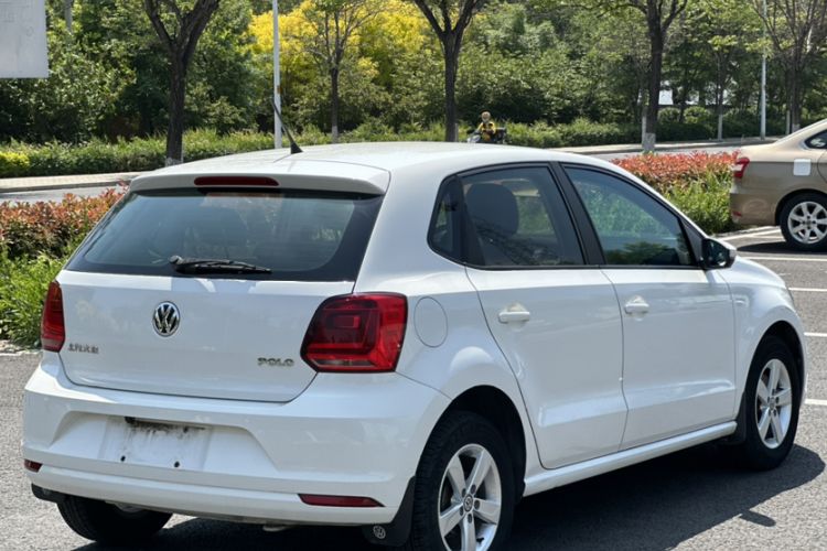 Used Volkswagen Polo 2016 1.4L Automatic Trendy Model Exterior 5