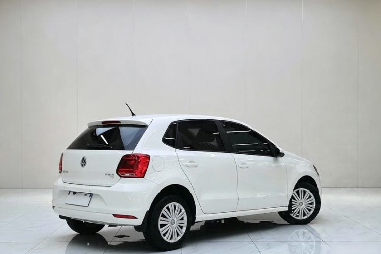 Used Volkswagen Polo 2016 1.6L Automatic Comfort Model Exterior 5