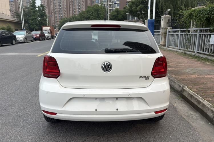 Used Volkswagen Polo 2016 1.6L Automatic Comfort Model Exterior 5