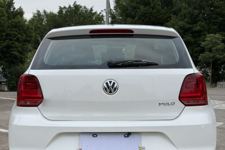 Used Volkswagen Polo 2016 1.4L Automatic Trendy Model Exterior 6