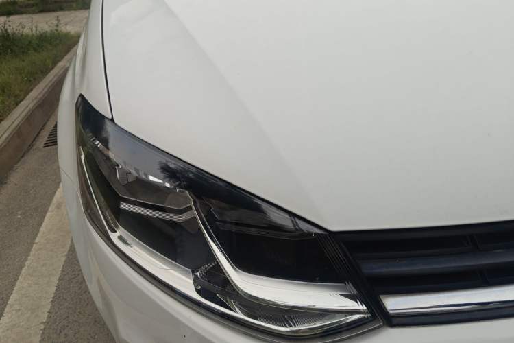 Used Volkswagen Polo 2016 1.6L Automatic Comfort Model Exterior 6